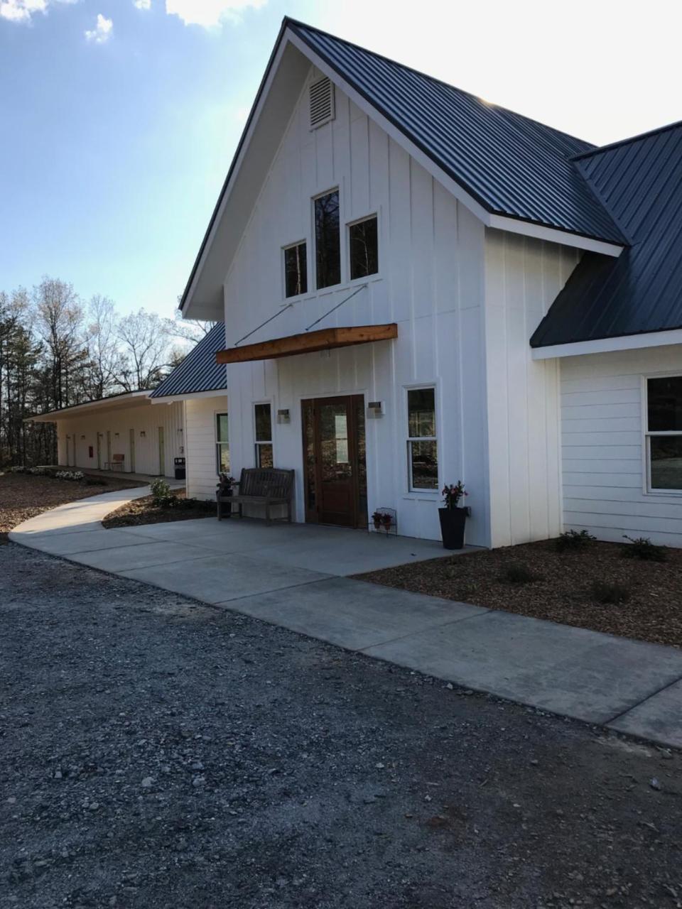The Limelight Inn Dahlonega Bagian luar foto
