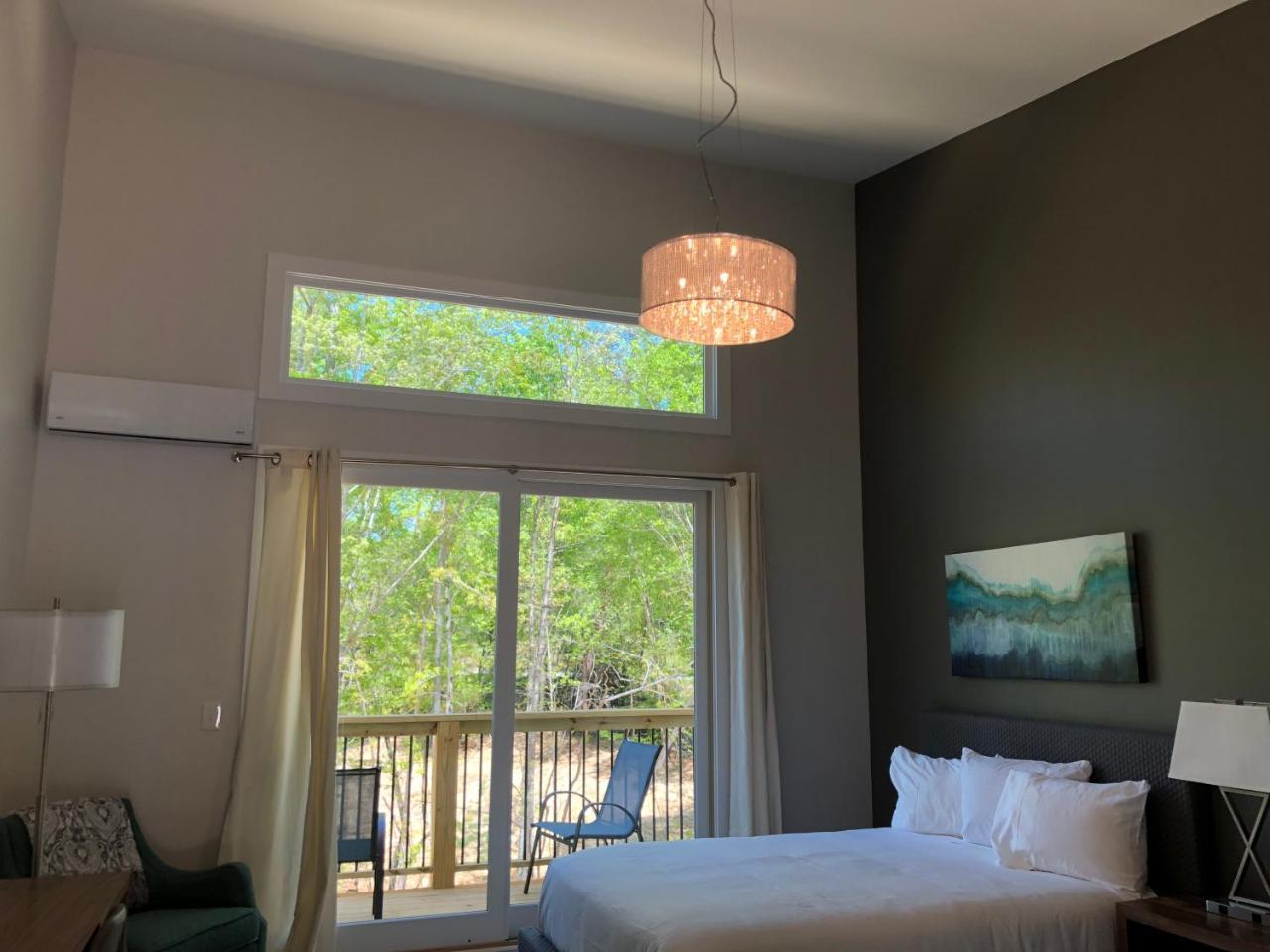 The Limelight Inn Dahlonega Bagian luar foto