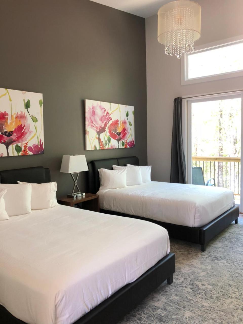 The Limelight Inn Dahlonega Bagian luar foto